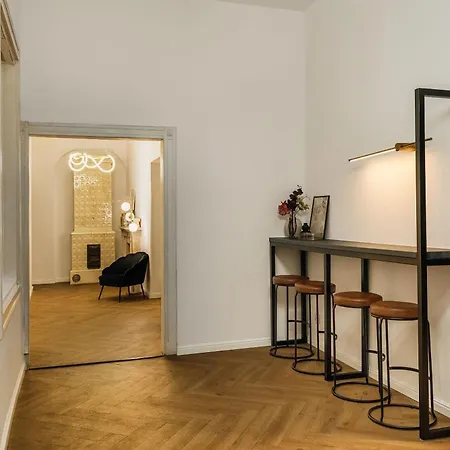 Vandrarhem Dreamfactory - *