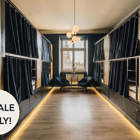 Hostel Dreamfactory - *