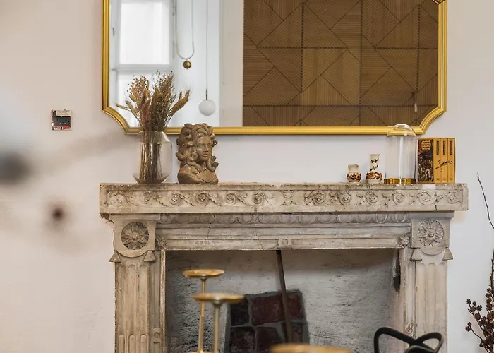 אכסניה Dreamfactory - *