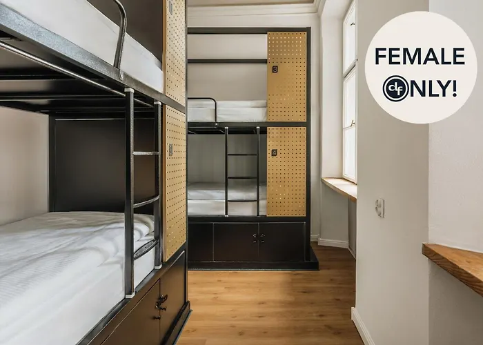 Dreamfactory - Hostel