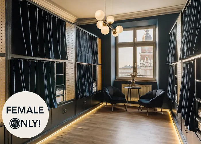 Hostel Dreamfactory - *