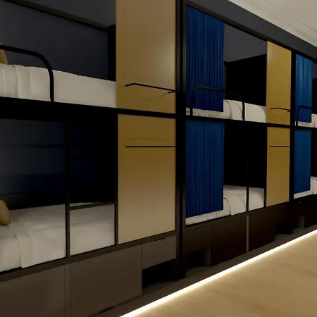 Dreamfactory - * Krakau