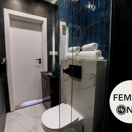 Dreamfactory - Hostel