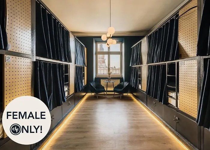 Hostel Dreamfactory - *